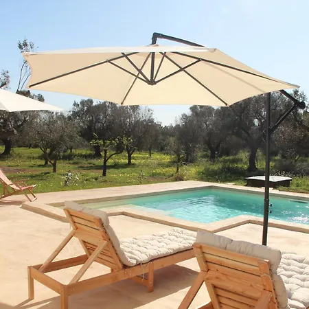 Il Pangolo Con Trullo Vicino Al Mare * Carovigno